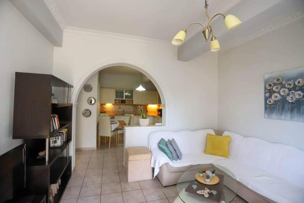 “Katerina'S Guest House” Kato Garouna Екстер'єр фото